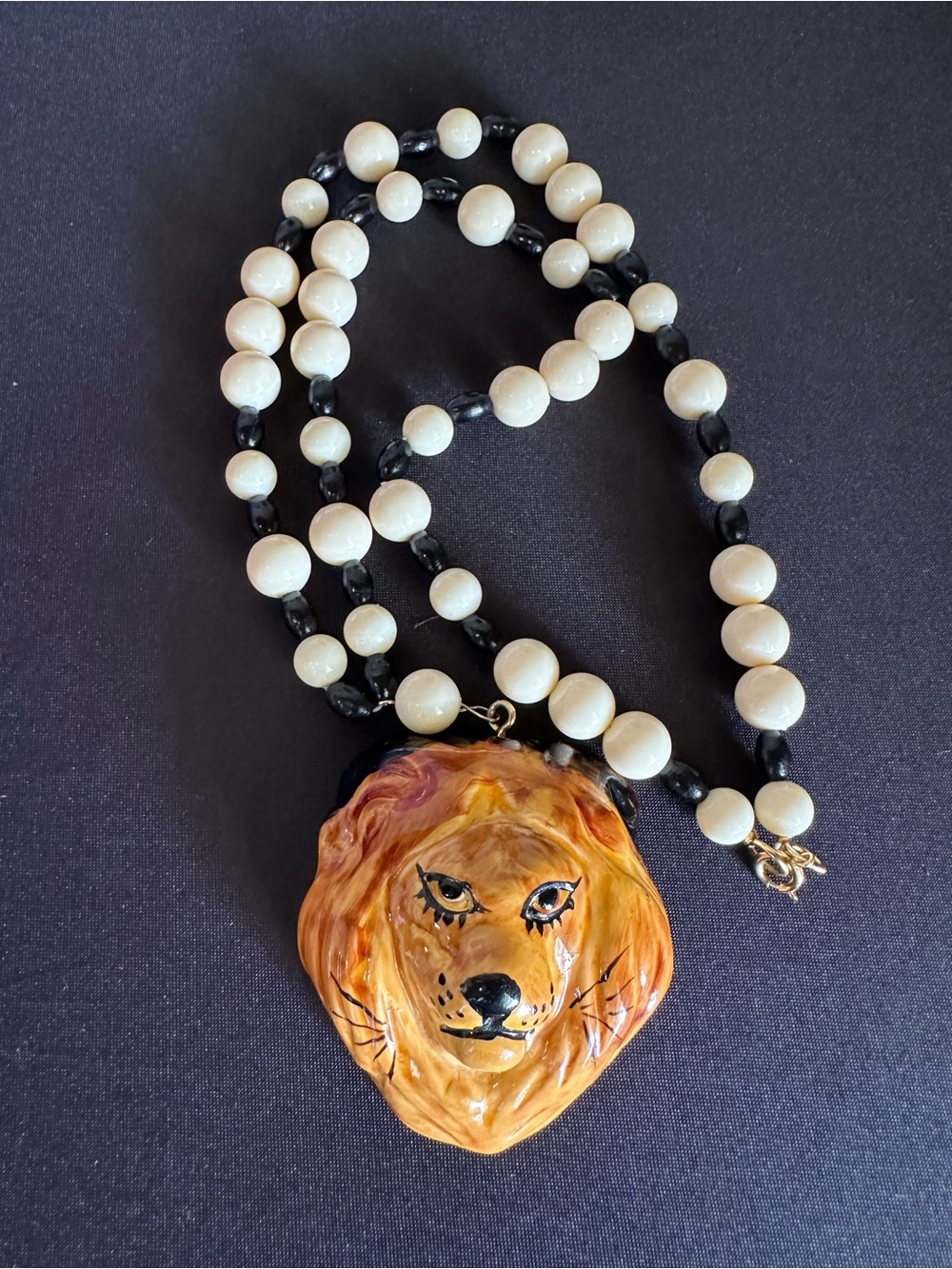 Vintage Ceramic Lion Pendant  Beaded Necklace